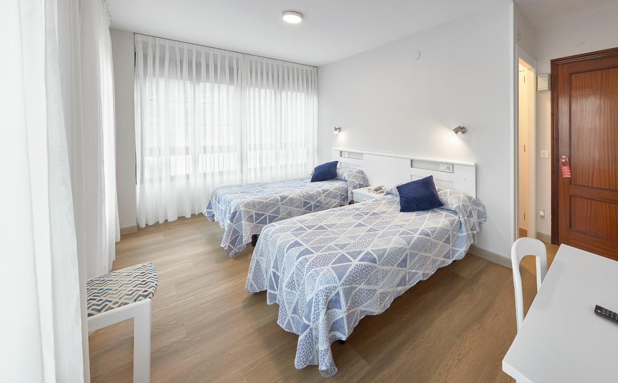 Hotel Rico Луарка Экстерьер фото
